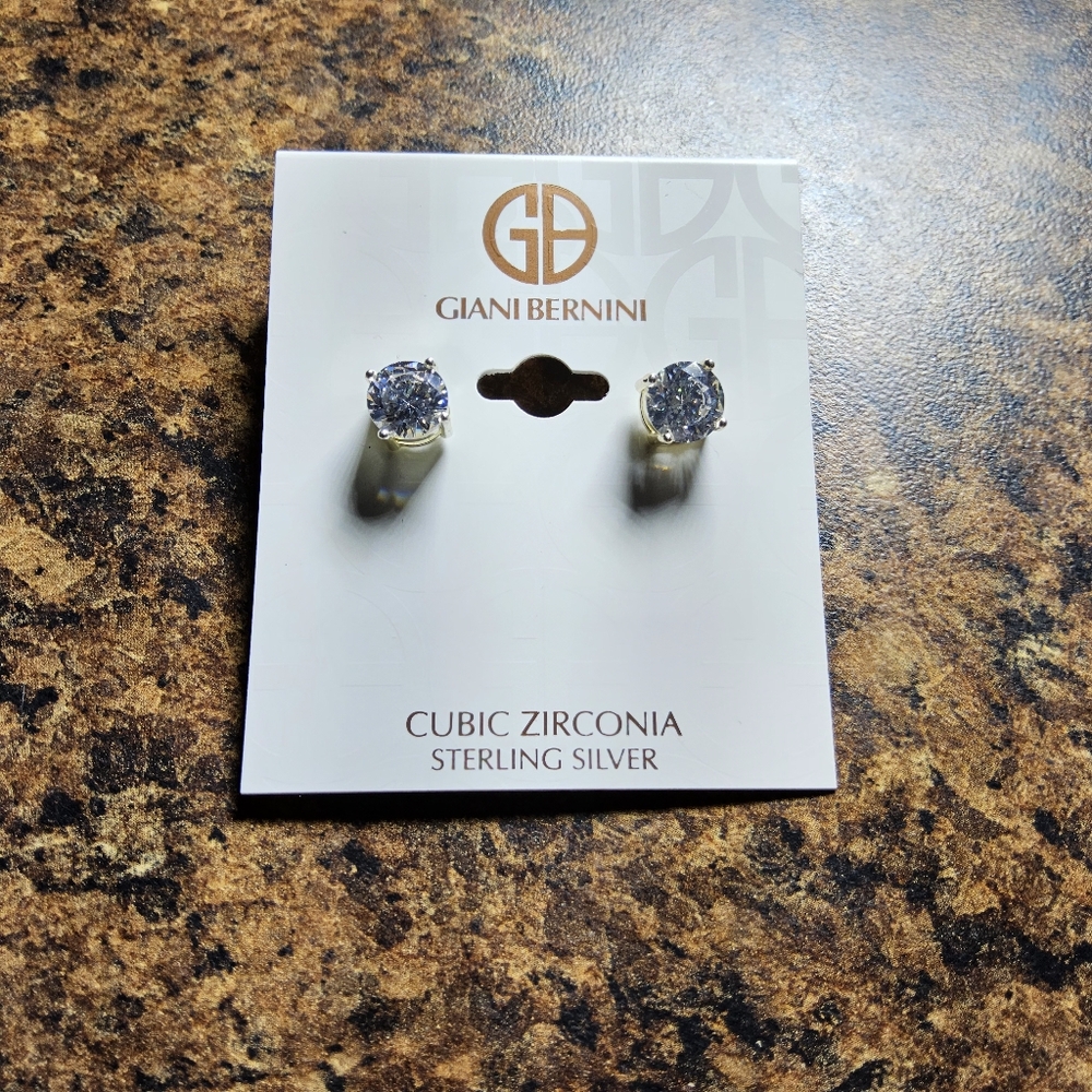 Giani Bernini Stud Earrings - Picture 2 of 4